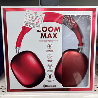 Low budget high-quality over-the-ear red stereo headsets form a dd’s store